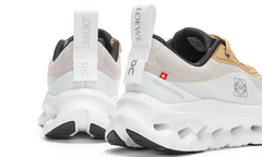 Loewe x Cloudtilt 2 "تان أبيض"