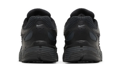 نايكي بي-6000 بريميوم "تريبل بلاك"