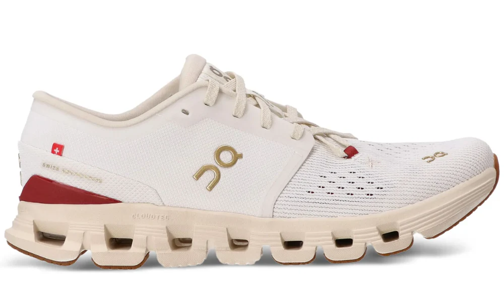 On Running Cloud X 4 "بيج فاتح"