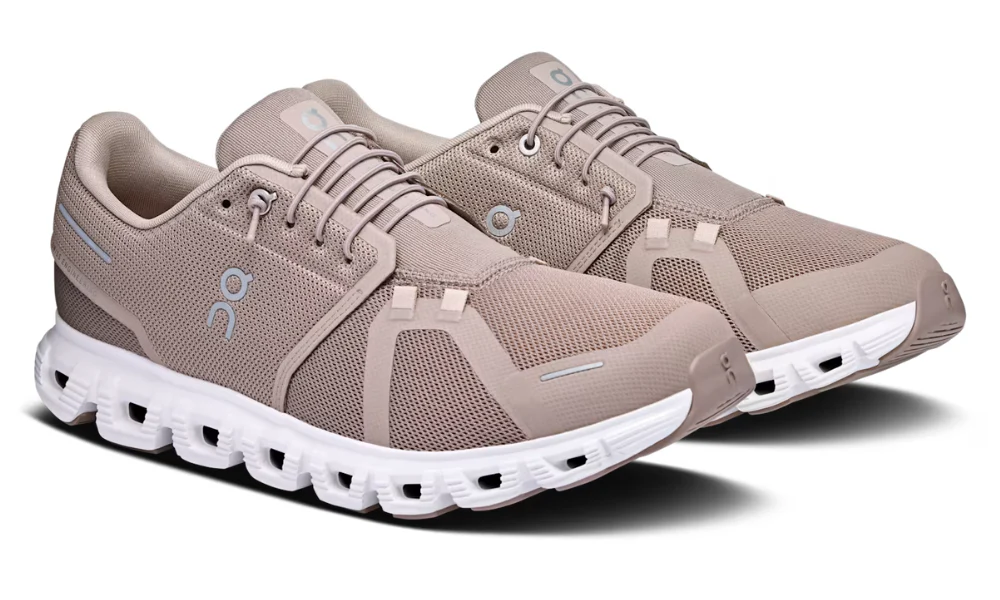أون كلاود 6 'فوج وايت'