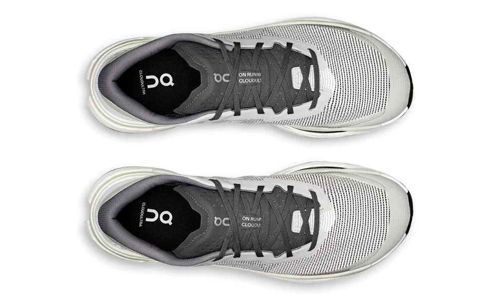 On Running Cloudultra 3 "روك | أبيض"