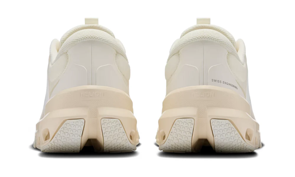 On Cloudventure Loewe 2 "Eggshell"