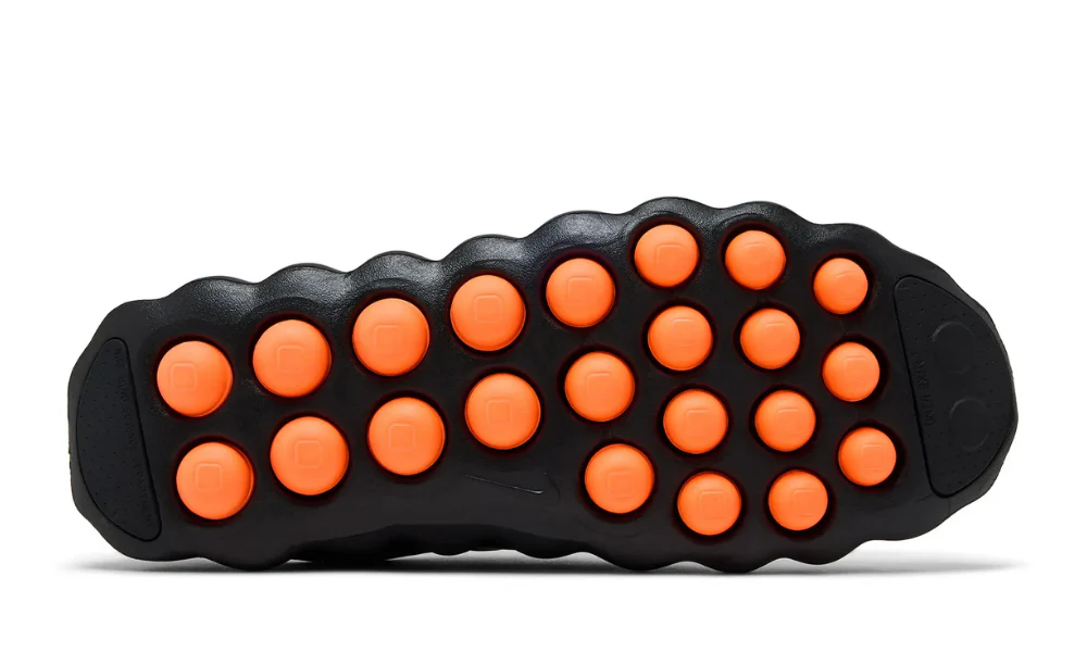Nike Mind 002 "أسود قرمزي فاقع"