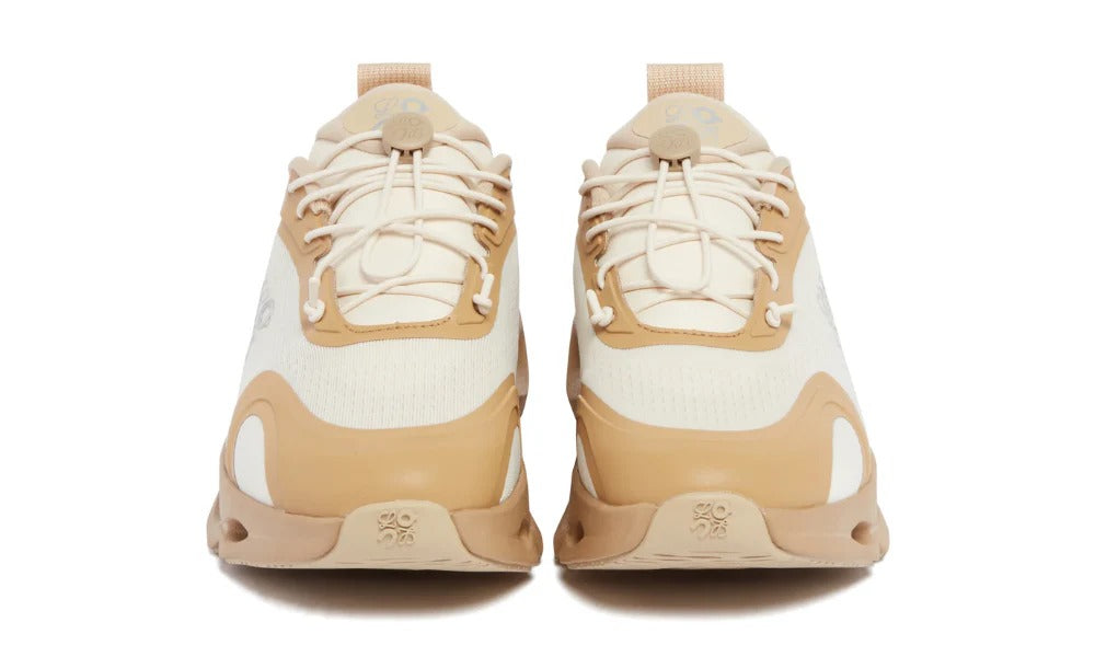 Loewe x On Running Cloudsolo "رمال داكنة | كريمي"