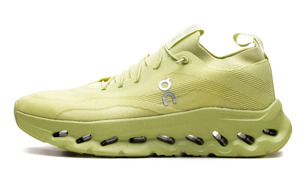 Loewe x Running Cloudtilt "ليموني"