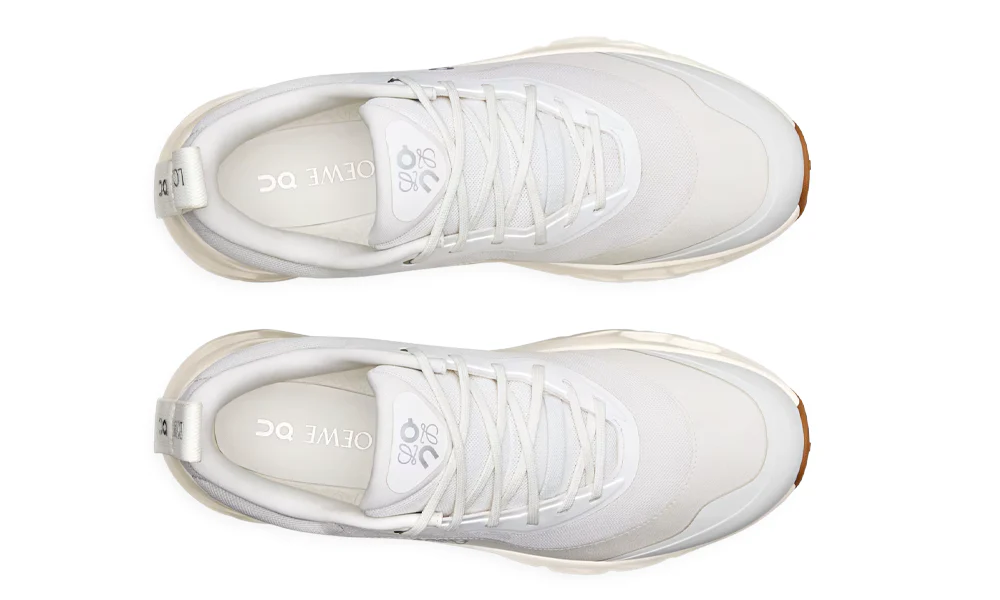 Loewe x Cloudtilt 2 "أبيض بالكامل"