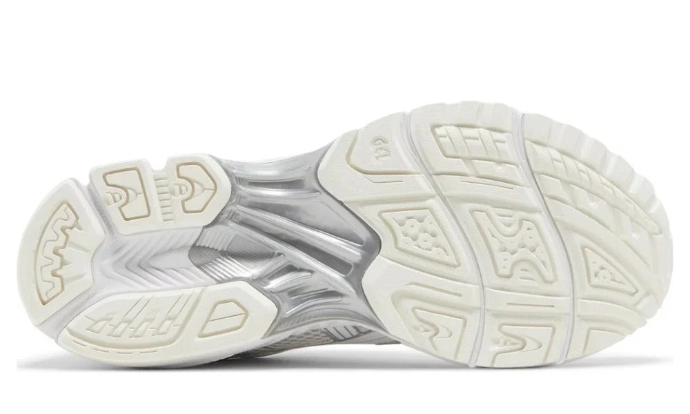 JJJJound x Asics Gel Kayano 14 "فضي أبيض"