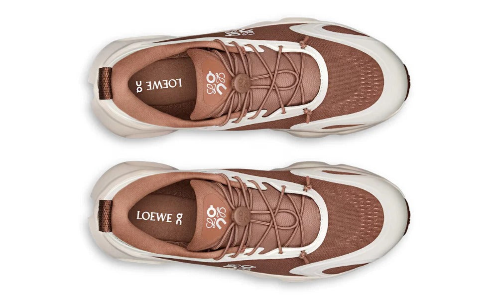Loewe x On Running Cloudsolo "رمادي ترابي | أوف وايت