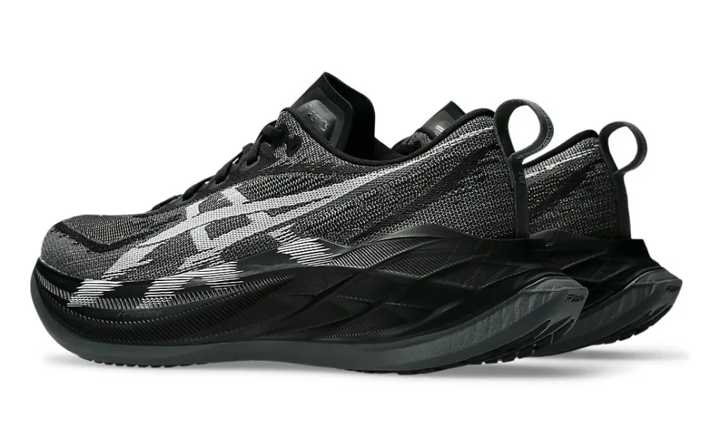 Asics Superblast 2 "أسود/أبيض"