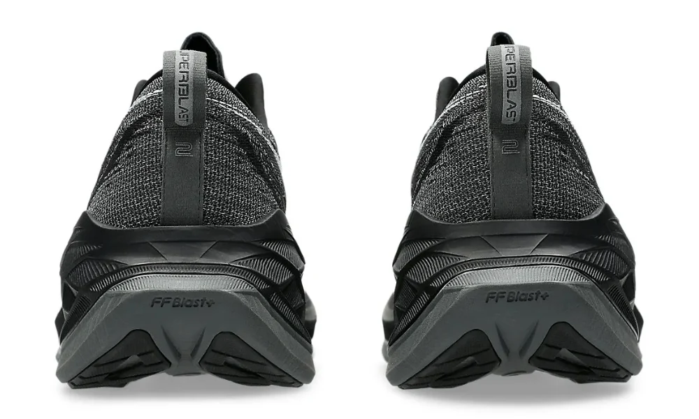Asics Superblast 2 "أسود/أبيض"