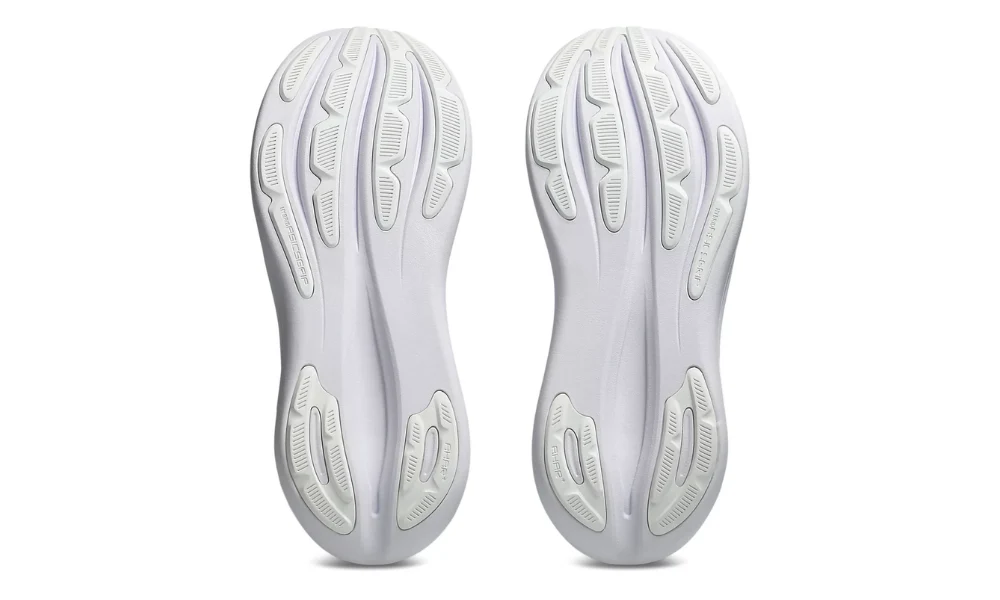 Asics Gel Nimbus 28 'White / White'