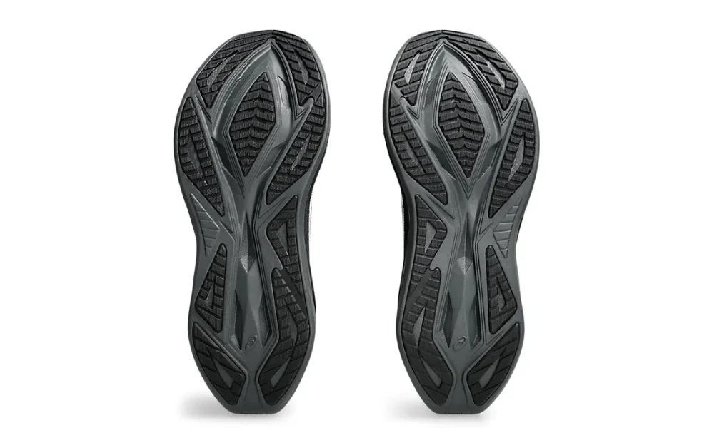 Asics Superblast 2 "أسود/أبيض"