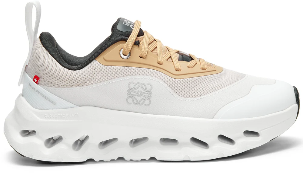 Loewe x Cloudtilt 2 "تان أبيض"