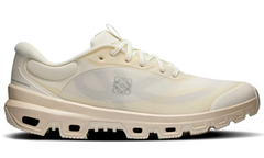 On Cloudventure Loewe 2 "Eggshell"